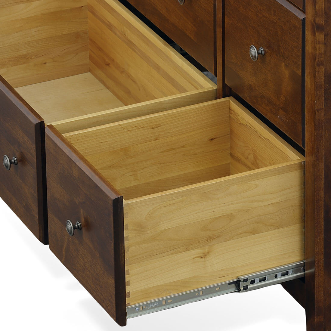 Archbold Furniture Shaker 6 Drawer Combo Dresser Feature