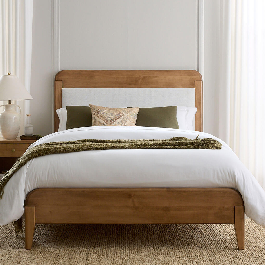 Archbold Furniture Amish Essentials Warren Platform King Bed Bedroom Collection