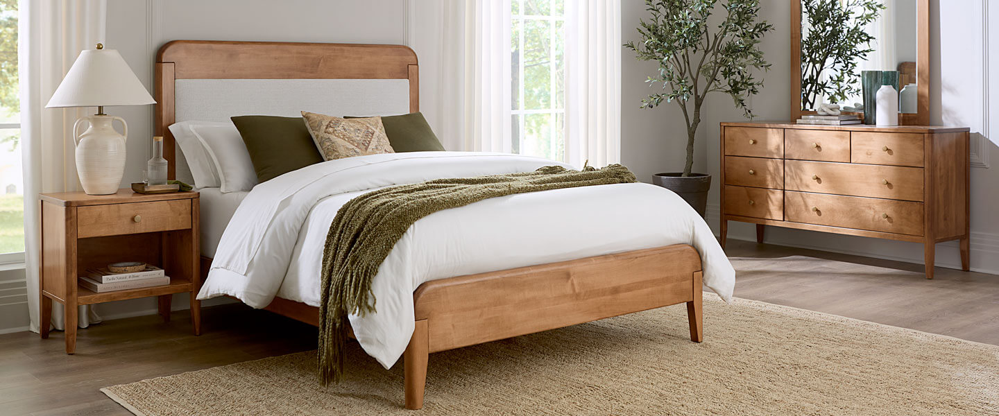 Archbold Furniture Amish Essentials Warren Bedroom Collection